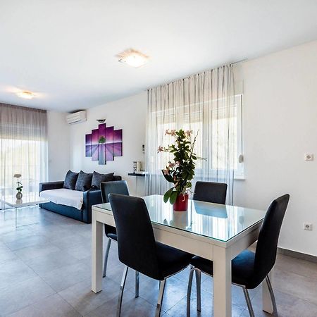 Villa Lavanda بودْسْتغانا المظهر الخارجي الصورة